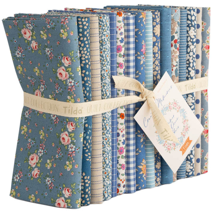 Tilda Creating Memories Fat Quarter bundle: 15 cotton fabrics.