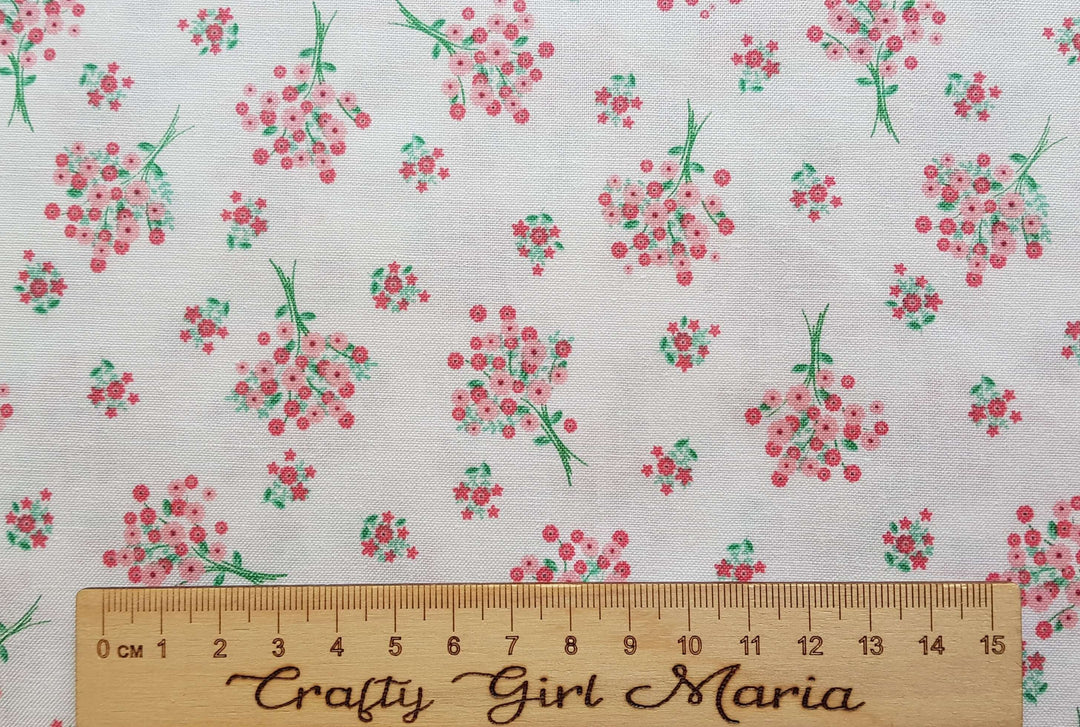 Singing in the Rain cotton fabrics: fat quarter bundle of 4 floral fabrics. Riley Blake.