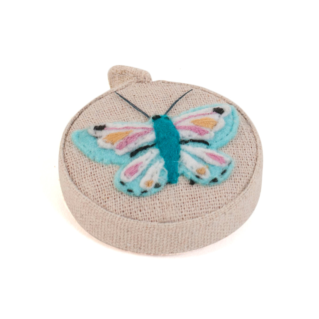 Deluxe Applique Butterfly /Sheep /Bee Retractable Tape Measure. Sewing and crafts. 60 in/150 cm.